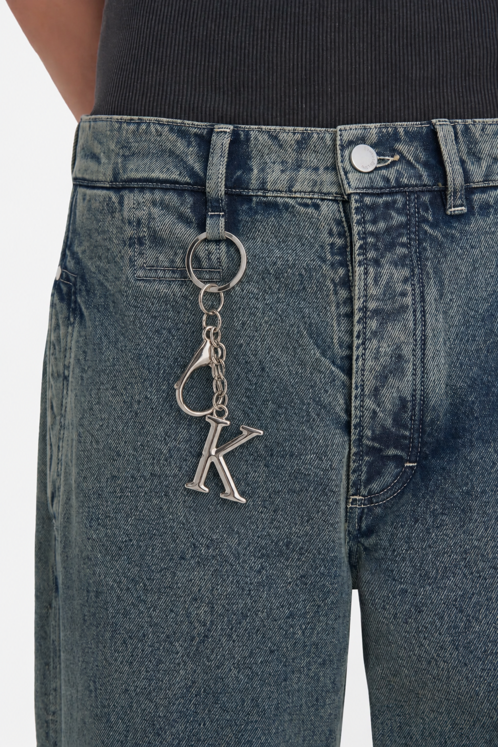 KWANTU Alphabet Key Ring – Letter K